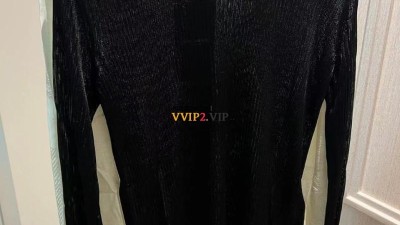 생로랑 22SS YSL 여성 긴팔 티셔츠 검수사진✔ ☆☆☆☆☆