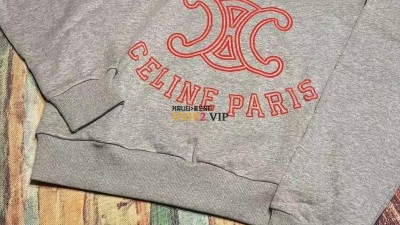 셀린느 CELINE 24SS PARIS 루즈 맨투맨 2Y72A450I 09RD SIZE S M L 검수사진✔ ☆☆☆☆☆
