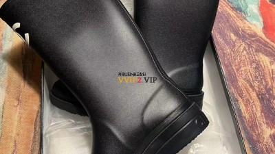 #신공장 샤넬 CC로고 러버부츠/레인부츠 SIZE 38 # 원단 100% 친환경 소재 ^^ 검수사진✔ ☆☆☆☆☆