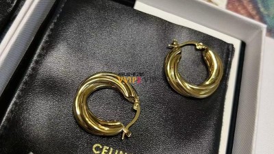 셀린느 CELINE 이어링 귀걸이 검수사진✔ ☆☆☆☆☆