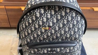 디올 DIOR 오블리크 라이더 백팩 1VOBA088YKY_H28E SIZE 30*42*15cm 검수사진✔ ☆☆☆☆☆ #신공장