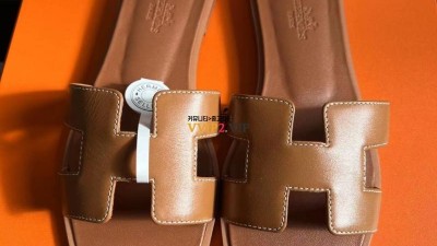 에르메스 HERMES 오란 뮬 샌들 SIZE 34~41 ☆☆☆☆☆ #VVIP공방