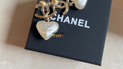 샤넬 CHANEL CC로고 하트 이어링 귀걸이 검수사진✔ ☆☆☆☆☆