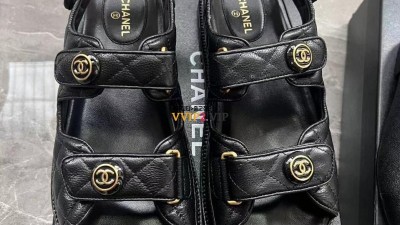 샤넬 CHANEL 벨크로 스트랩 샌들 검수사진✔ ☆☆☆☆☆