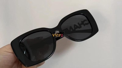 샤넬 CHANEL 로고 레터링 선글라스 A71353 검수사진✔ ☆☆☆☆☆