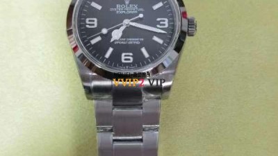 롤렉스 로렉스 ROLEX 익스플로러 36 124270 36*12mm + 904L + VR3230 무브먼트 문제가 많아서 아시아 2824 오토메틱 무브먼트로 교체되어서 나옵니다.!!!