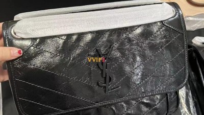 생로랑 SAINT  LAURENT 니키백 체인 숄더백 미듐 SIZE 28*20*8.5cm 검수사진✔ ☆☆☆☆☆ #신공장