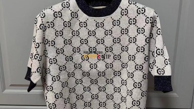구찌 GUCCI GG 라메 자카드 반팔 니트 검수사진 ☆☆☆☆☆