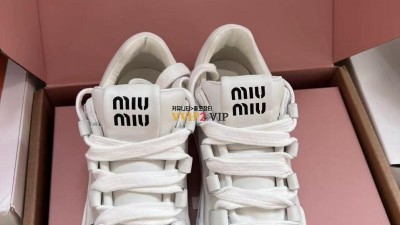 미우미우 Miu Miu 레더 화이트 스니커즈 5E912D SIZE 35~40 검수사진 ☆☆☆☆☆