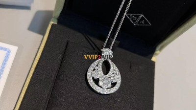 반클리프 앤 아펠 Van  Cleef & Arpels 스노우플레이크 펜던트 목걸이 플래티넘 다이아몬드 VCARO3RN00 검수사진 #18k+다이아몬드비밀공방