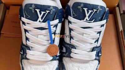 루이비통 LOUIS VUITTON LV 트레이너 스니커즈 SIZE 35~44 검수사진 ☆☆☆☆☆