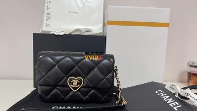 샤넬 CHANEL CC 하트 턴락 플랩백 AS3986 SIZE 21*14*7cm 검수사진 ☆☆☆☆☆ #단풍샵