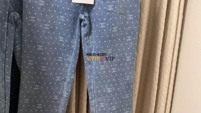 샤넬 CHANEL CC로고 라이트 블루 포켓 데님 청바지 팬츠 P74503 SIZE 34 36 38 40 검수사진✔ ☆☆☆☆☆
