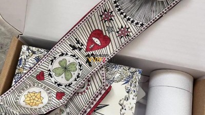 디올 DIOR 방도 스카프 검수사진 ☆☆☆☆☆