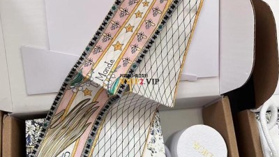 디올 DIOR 방도 스카프 검수사진 ☆☆☆☆☆