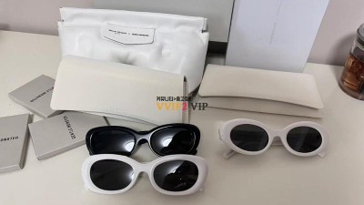 메종마르지엘라 Maison Margiela X 젠틀몬스터 GENTLE MONSTER MM004 선글라스 검수사진 ☆☆☆☆☆ #신공장