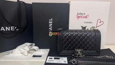 샤넬 CHANEL 보이백 미디움 빈티지 은장 캐비어 A67086 검수사진 ☆☆☆☆☆ #팬더샵