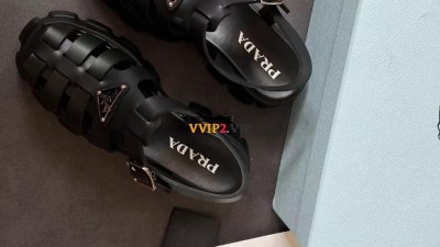 프라다 PRADA 폼 러버 청키 샌들 1X853M 검수사진 ☆☆☆☆☆
