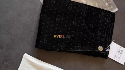 샤넬 CHANEL 프린티드 데님 청바지 P74501 검수사진 ☆☆☆☆☆