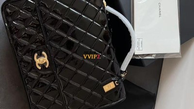샤넬 CHANEL 라지 백팩 페이던트 카프스킨 골드 메탈 블랙  AS3662 SIZE 31.5*31*9cm 검수사진 ☆☆☆☆☆ #Auther여왕갓팩