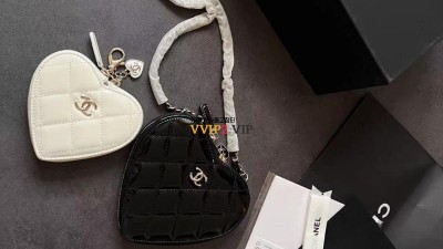 샤넬 CHANEL 하트 체인 월렛온 클러치백 AP3295 검수사진 ☆☆☆☆☆