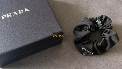 프라다 PRADA 삼각로고 헤어 스크런치 곱창헤어밴드 1IF015 검수사진 ☆☆☆☆☆