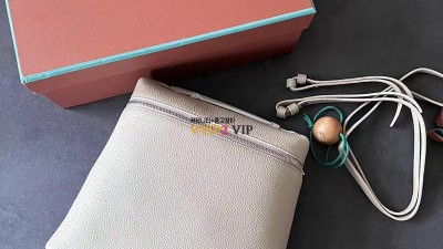 로로피아나 Loro piana 엑스트라 포켓 백팩 SIZE 23.5*21*8cm 검수사진 ☆☆☆☆☆