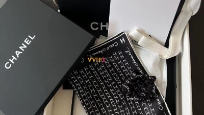 샤넬 CHANEL 22C CC로고 스카프 & 스크런치 실크 곱창머리끈 AA8028 검수사진 ☆☆☆☆☆