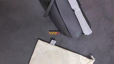 로에베 LOEWE 퍼즐백 스몰 그레이 SIZE 24.5cm 검수사진 ☆☆☆☆☆ #vvip공장