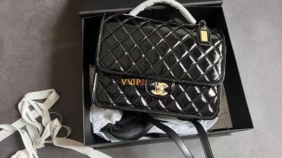 샤넬 CHANEL 라지 백팩 페이던트 카프스킨 골드 메탈 블랙  AS3662 SIZE 31.5*31*9cm 검수사진 ☆☆☆☆☆ #Auther아더여왕갓팩