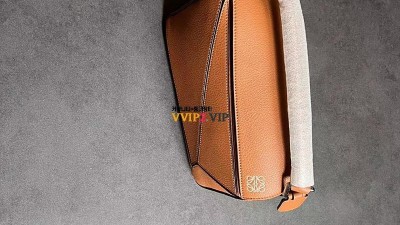 로에베 LOEWE 퍼즐백 스몰 카멜 탄 SIZE 24.5cm 검수사진 ☆☆☆☆☆ #vvip공장