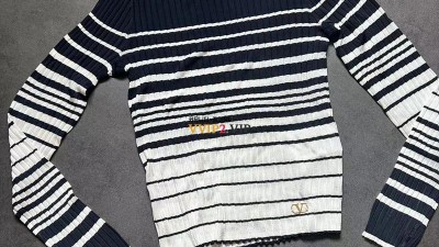 발렌티노 VALENTINO 스트라이프 크루넥 니트탑 3B3KC46F83Y 검수사진 ☆☆☆☆☆