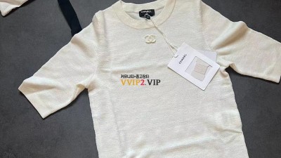 샤넬 CHANEL 23B 로고 캐시미어 반팔 니트 P75749 검수사진 ☆☆☆☆☆