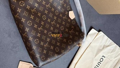 루이비통 LOUIS VUITTON LV 모노그램 그레이스풀 PM M43700 SIZE 35*30*11cm 검수사진 ☆☆☆☆☆ #vvip공장