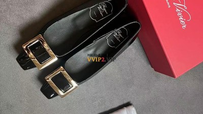 로저비비에 Roger Vivier 벨 비비에 메탈 버클 발레리나 플랫슈즈 SIZE 34~40 # 굽 2.5cm 검수사진 ☆☆☆☆☆