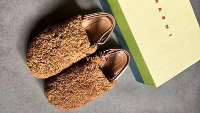 마르니 MARNI 23FW 시어링 뮬 샌들 SBMS008201LM071 SIZE 35~39 검수사진 ☆☆☆☆☆