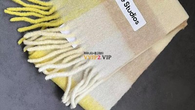 아크네스튜디오 Acne Studios 레인보우 체크 무늬 스카프 머플러 # 알파가 33% + 울 25% + 나일론 22% + 모헤어 20% 검수사진 ☆☆☆☆☆ #vvip공장