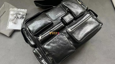 발렌시아가 BALENCIAGA 23 Superbusy 슈퍼비지 라지 슬링백 SIZE 42*29*18.7cm 검수사진 ☆☆☆☆☆ #비비샵