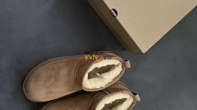 어그 UGG W 클래식 울트라 미니 플랫폼 체스트넛 1135092 SIZE 35~40 ※굽 5cm 검수사진 ☆☆☆☆☆