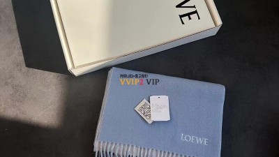 로에베 LOEWE 아나그램 로고 자수 양면 머플러 SIZE 180*30cm # 울 90% + 캐시미어 10% 검수사진 ☆☆☆☆☆