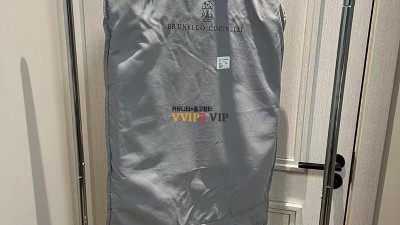 브루넬로쿠치넬리 Brunello Cucinelli 가죽 나일론 푸퍼 자켓 검수사진 ☆☆☆☆☆ #vvip공장