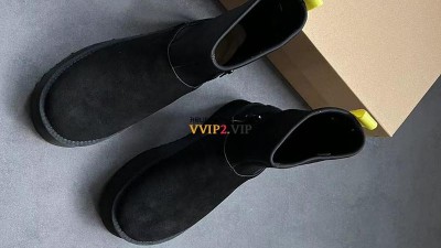 어그 UGG 클래식 네오프렌 플랫폼 여성부츠 1144031 SIZE 35~40 검수사진 ☆☆☆☆☆