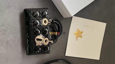 디올 DIOR 레이디 페이던트 디조이백 스몰 SIZE 22cm 검수사진 ☆☆☆☆☆ #여왕샵