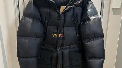 버버리 BURBERRY 23SS 로고 아플리케 다운 패딩 8043845 SIZE XS S M L XL ※그레이 오리털 80% + 울 캐시미어 혼방 퍼 칼라 검수사진 ☆☆☆☆☆ #vvip공장