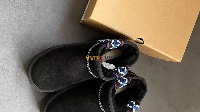 어그 UGG 클래식 울트라 미니 브레이드 플랫폼 3컬러 SIZE 35~40 검수사진 ☆☆☆☆☆