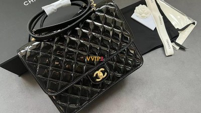 샤넬 CHANEL 라지 백팩 페이던트 카프스킨 골드 메탈 블랙  AS3662 SIZE 31.5*31*9cm 검수사진 ☆☆☆☆☆ #지존샵