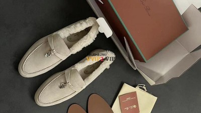 로로피아나 Loro Piana 썸머 참 워크 시어링 여성 로퍼 검수사진 ☆☆☆☆☆ #폭스샵