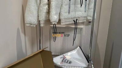 몽클레어 몽클레르 MONCLER 23FW 그레노블 패치로고 테디 다운 자켓 8G00020 899A9 SIZE S M L ※구스다운 90% + 테디플리스원단 검수사진 ☆☆☆☆☆ #타지아