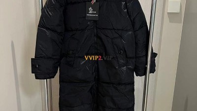 몽클레어 몽클레르 Moncler 켈리퍼 여성 롱패딩자켓 F2 093 1C57281 C0068 035 SIZE 0 1 2 3 # 구스다운 90% + 핀란드 수입 폭스퍼 + 다운충전 300g 거위털 + 오리지널원단 검수사진 ☆☆☆☆☆ #VVIP공장