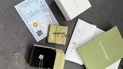 반클리프 앤 아펠 Van Cleef & Arpels 빈티지 알함브라 마더오브펄 네크리스 목걸이 화이트골드 VCARF48700 검수사진 ☆☆☆☆☆ #18k+다이아몬드비밀공방